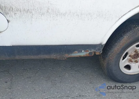 2007 Chevrolet Express Work Van z USA, uszkodzony, nr VIN 1GCFG15X771224906